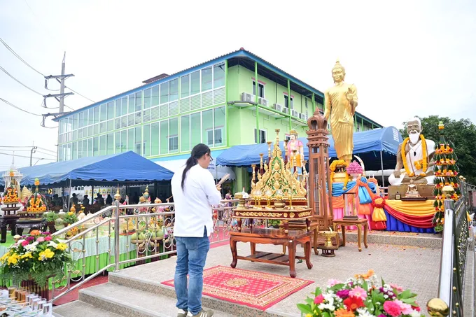 “หงส์ไทย” เปิดสำนักงานใหญ่แห่งใหม่ จัดพิธีพุทธาภิเษก “พระพุทธลีลาปางประทานพร” เสริมสิริมงคล ก้าวสู่บทใหม่ขององค์กร