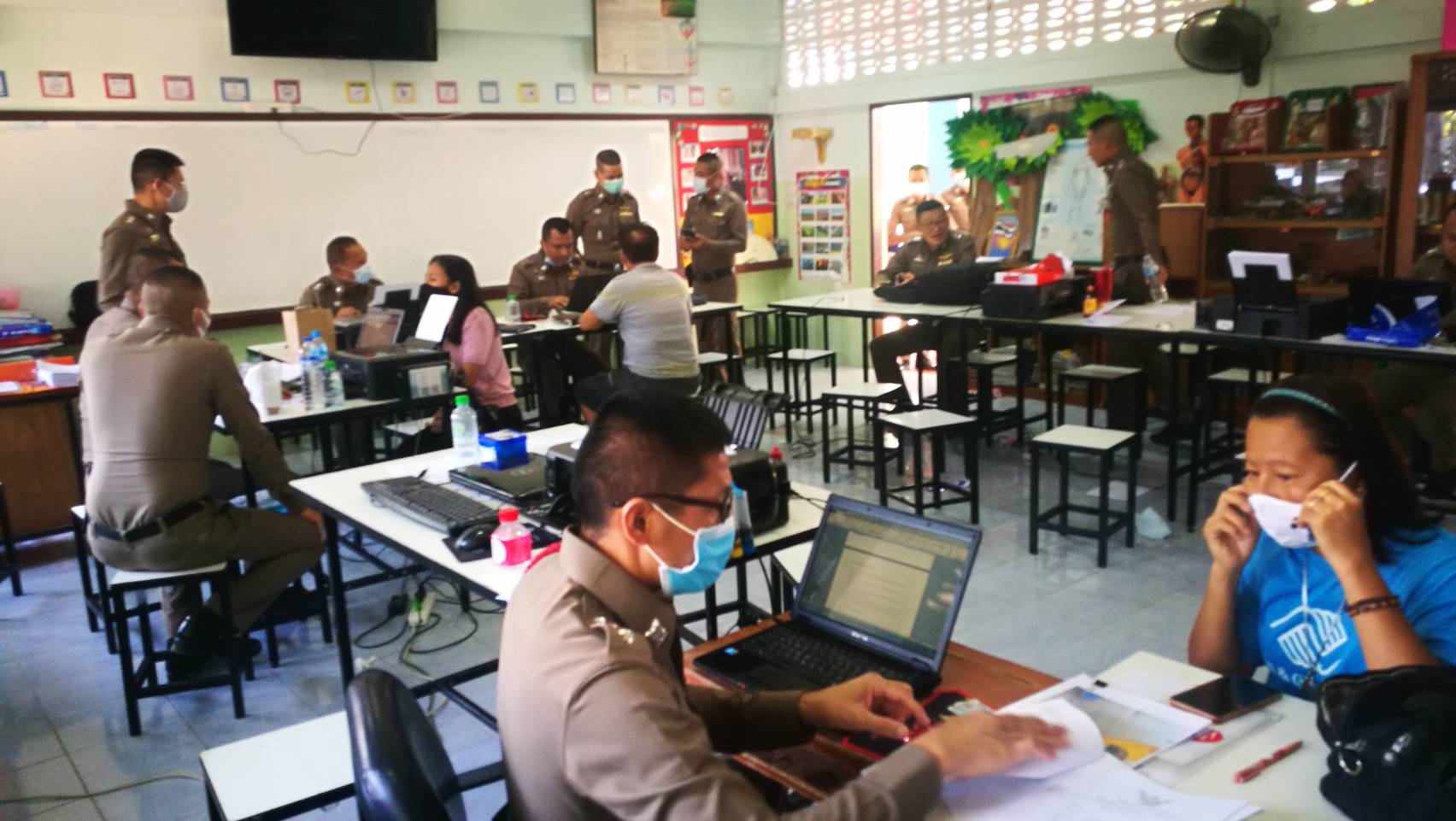 ตร.พร้อมช่วยเหลือประชาชนจากเหตุการณ์แก๊สระเบิดบางบ่อ