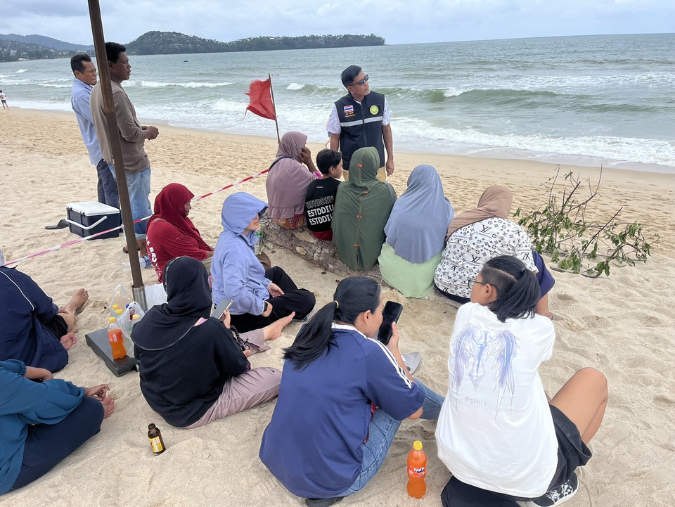 ยังไม่เจอ! น้าหลานจมหาดบางเทา ภูเก็ต เจ้าหน้าที่ระดมค้นหาต่อพรุ่งนี้ 
