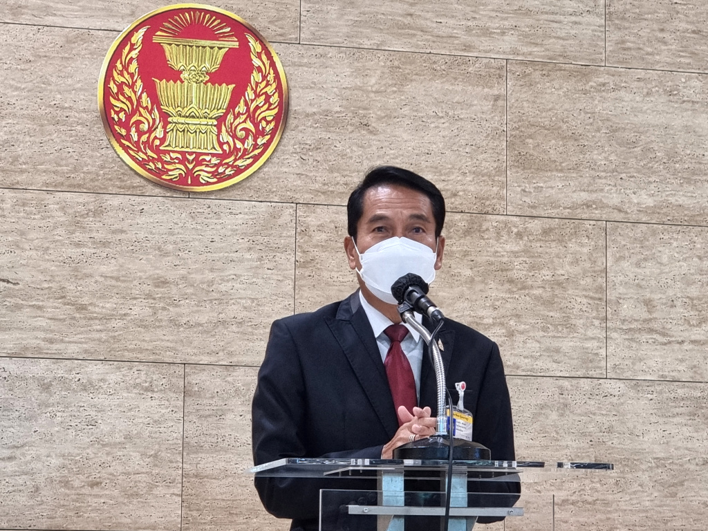 “สุทิน” โต้ปมนับองค์ประชุม แค่ถ่วงดุลเสียงข้างมาก ชี้ฝ่ายค้านใช้กันทุกยุค
