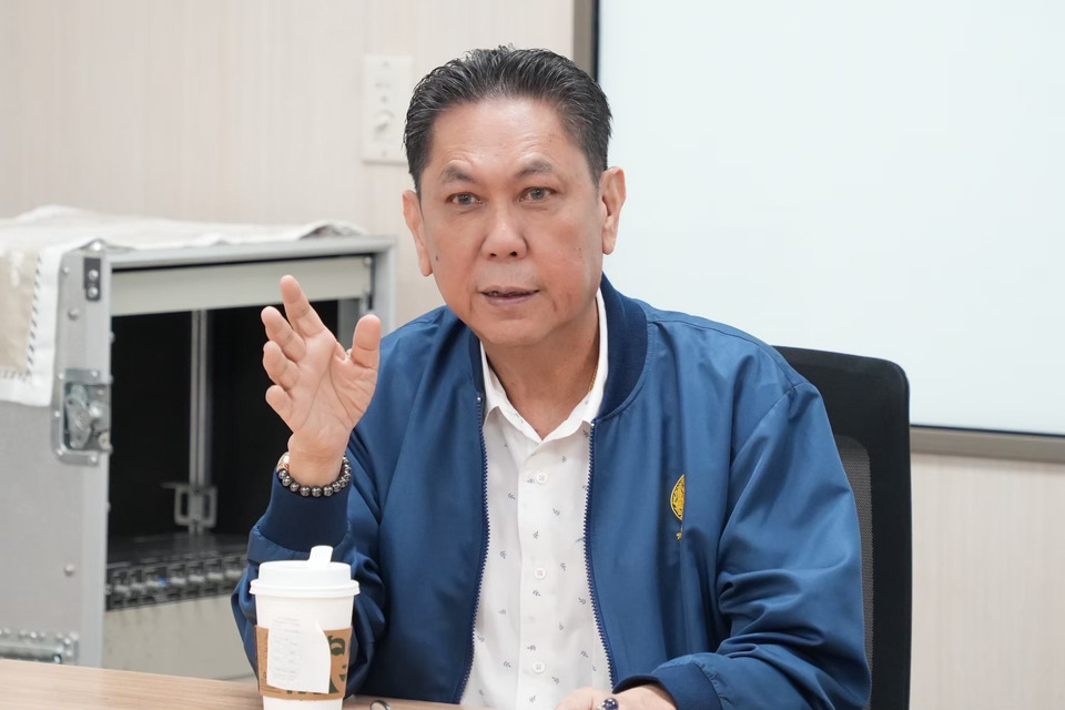 “เพื่อไทย” ลั่นฆ้อง! พร้อมลุยซักฟอก ม.151 ชำแหละ “อนุทิน” กลางสภา “วิสุทธิ์” ชี้มีคนตกเก้าอี้แน่