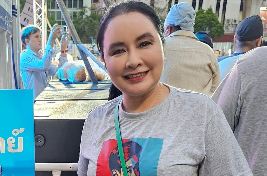 "อดีตแม่ยกปชป." ค้านพรรคไปร่วมรัฐบาล "เพื่อไทย" ปลุกสมาชิกทั่วประเทศต่อต้าน ถามลืมแล้วหรือเคยสู้ "ระบอบทักษิณ" 