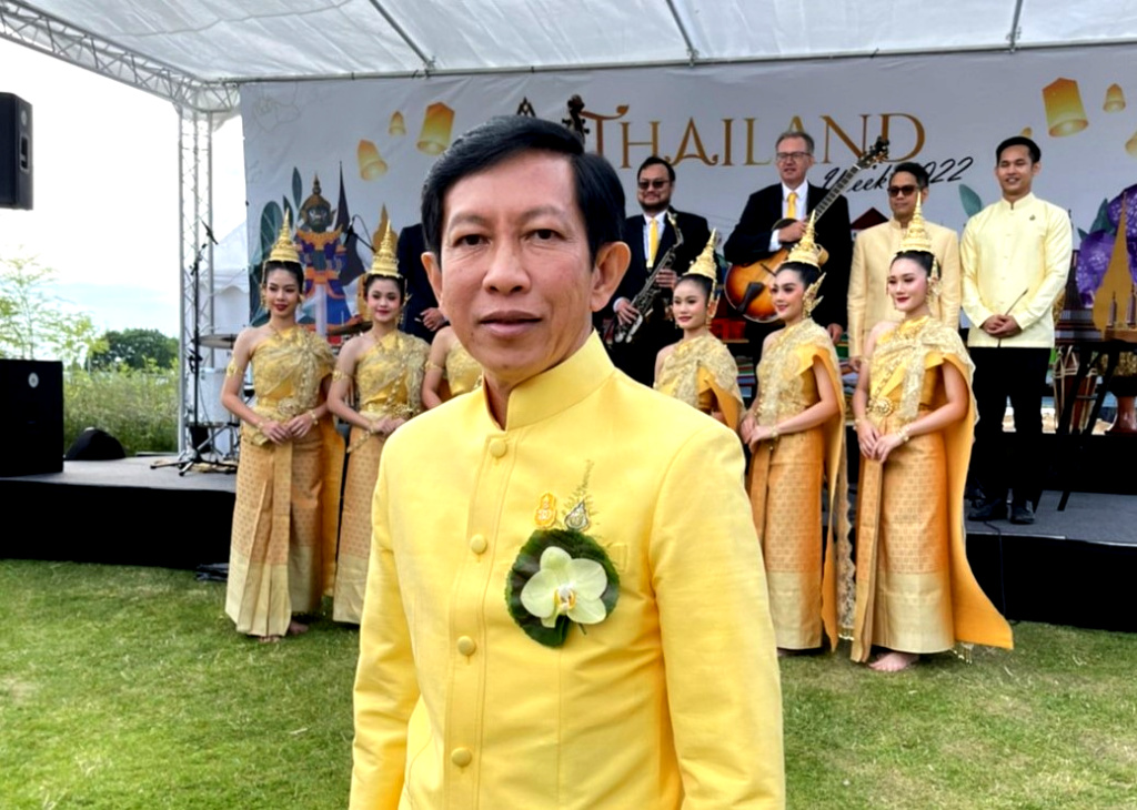 กรมหม่อนไหม ร่วมแสดงนิทรรศการเฉลิมพระเกียรติฯ โชว์ผ้าไหม ในงาน "พืชสวนโลก"