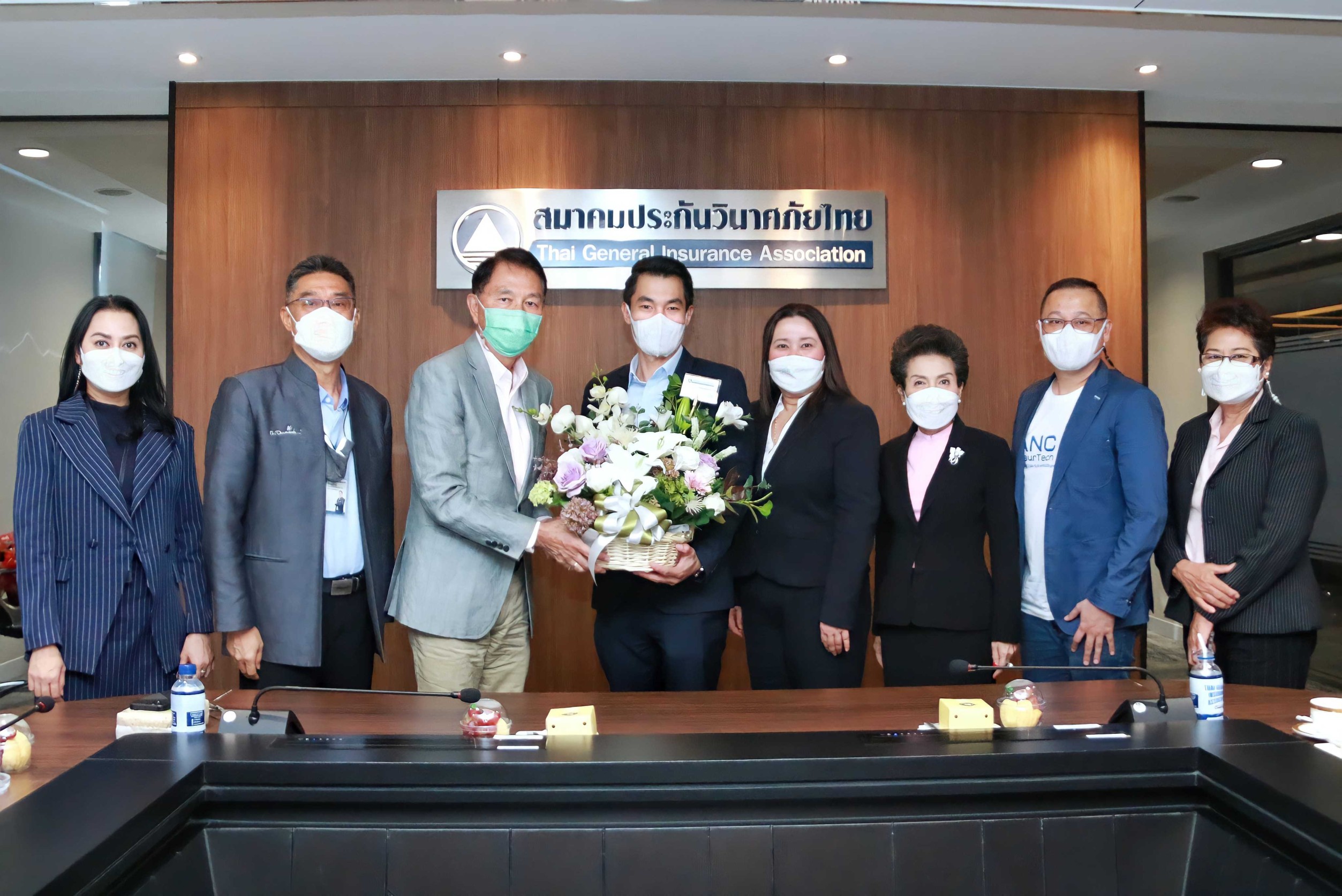 นายกสมาคมนายหน้าประกันภัยไทย นำคณะกรรมการบริหารชุดใหม่พบ นายกสมาคมประกันวินาศภัยไทย
