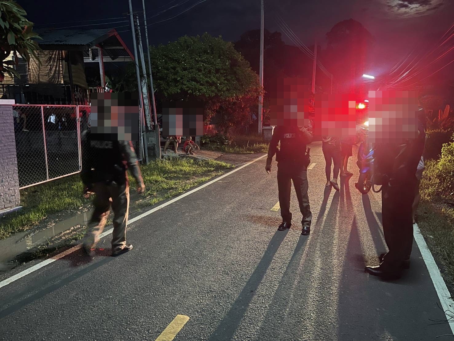 ตร.เตรียมขออนุมัติหมายจับแก๊งโจ๋"ศรีสะเกษ"โหดไล่ล่าประกบยิงคู่อริเก่าเจาะลำคอบาดเจ็บสาหัสด้านแม่จะเอาเรื่องถึงที่สุด