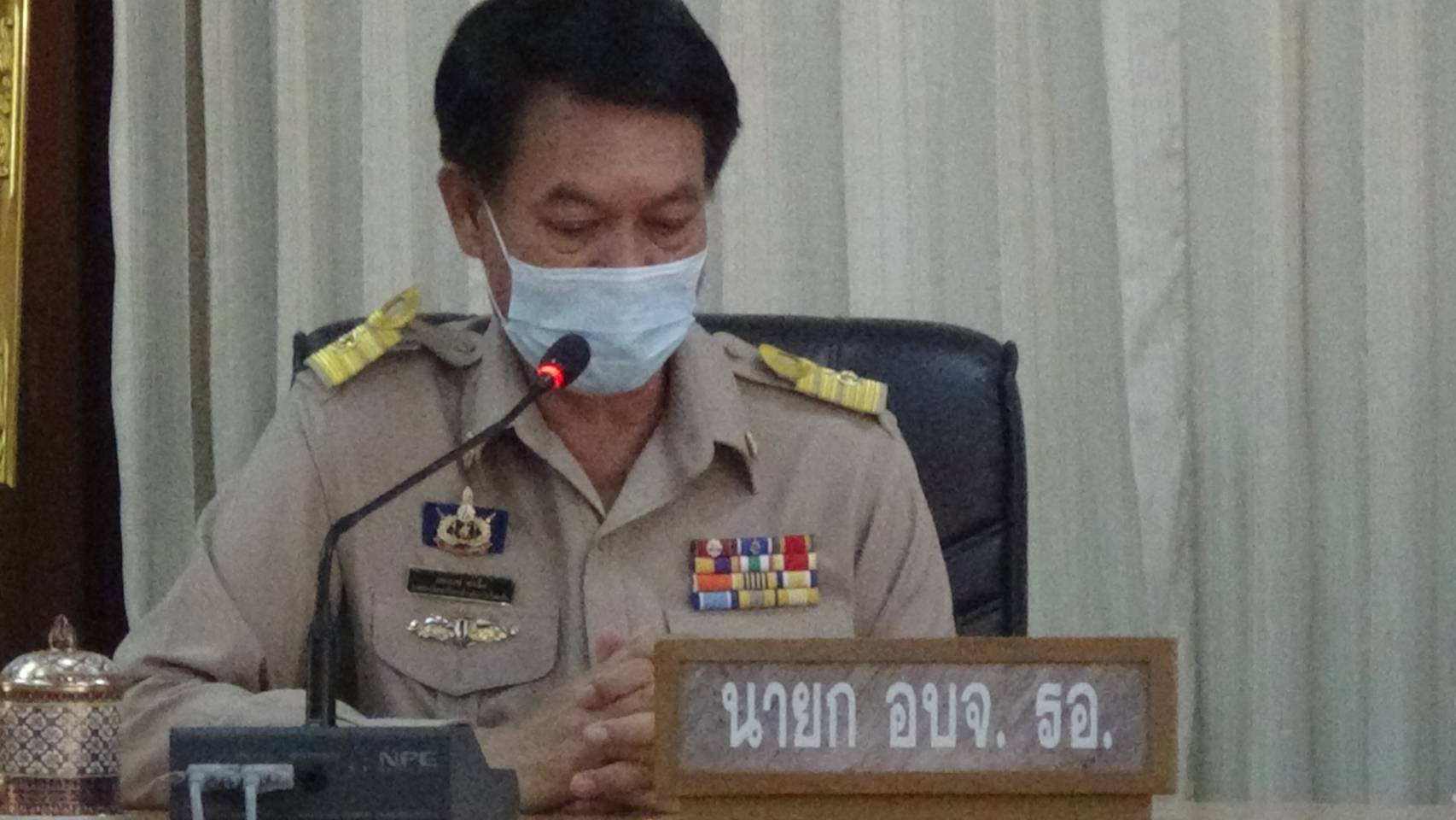 อบจ.ร้อยเอ็ด ตัดงบซื้อรถตำแหน่ง 3 ล้าน ซื้อเวชภัณฑ์รักษาโรคอุบัติใหม่ในโค-กระบือและผู้ประสบอัคคีภัย