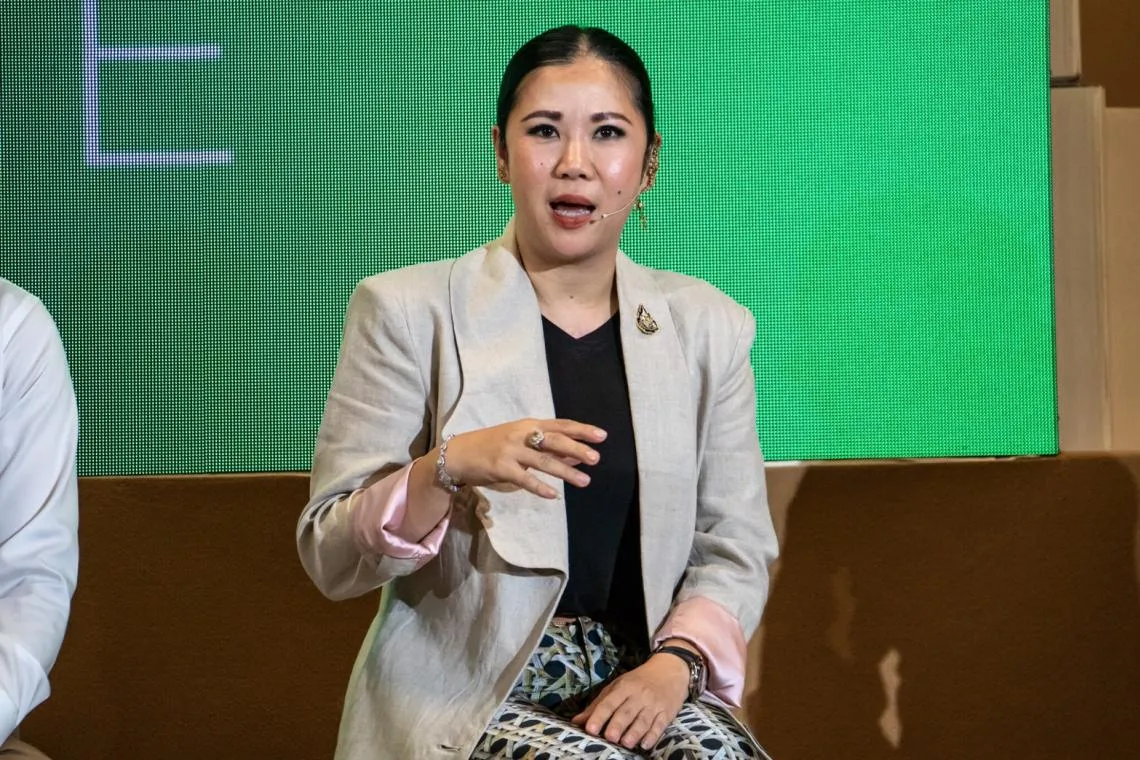 ฐาปนีย์ เกียรติไพบูลย์
