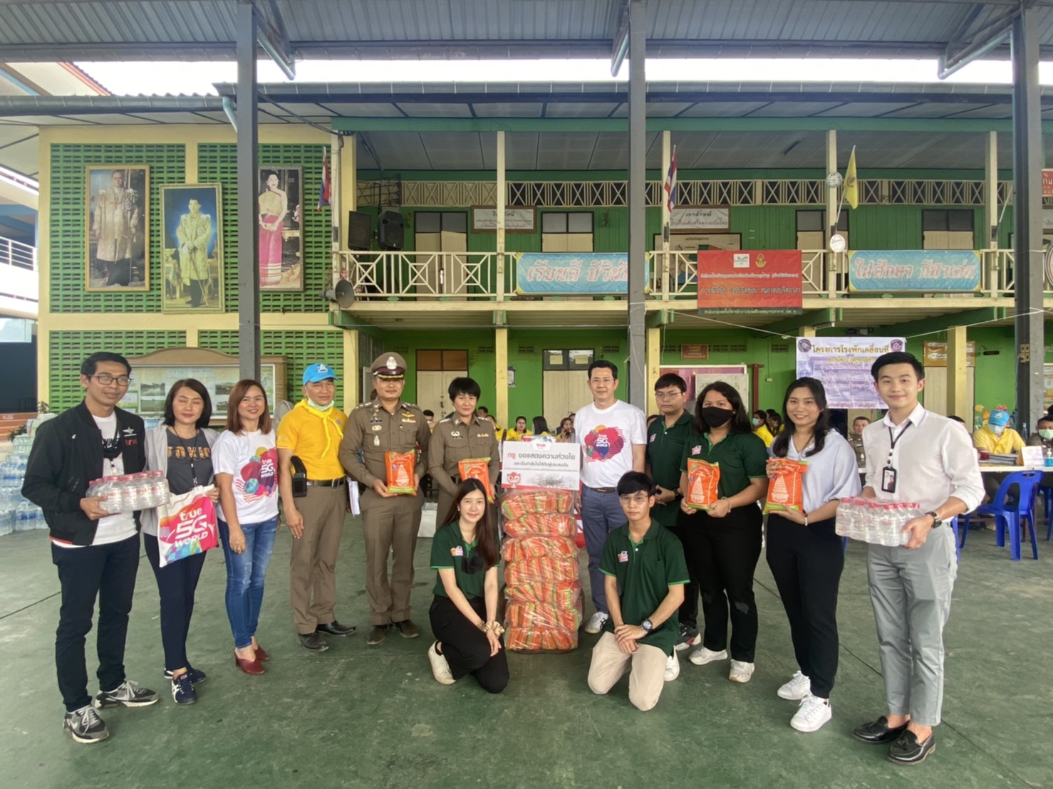 ผบ.ตร.ส่ง จนท.โรงพยาบาลตำรวจช่วยเหลือผู้ประสบเหตุท่อแก๊สระเบิด   