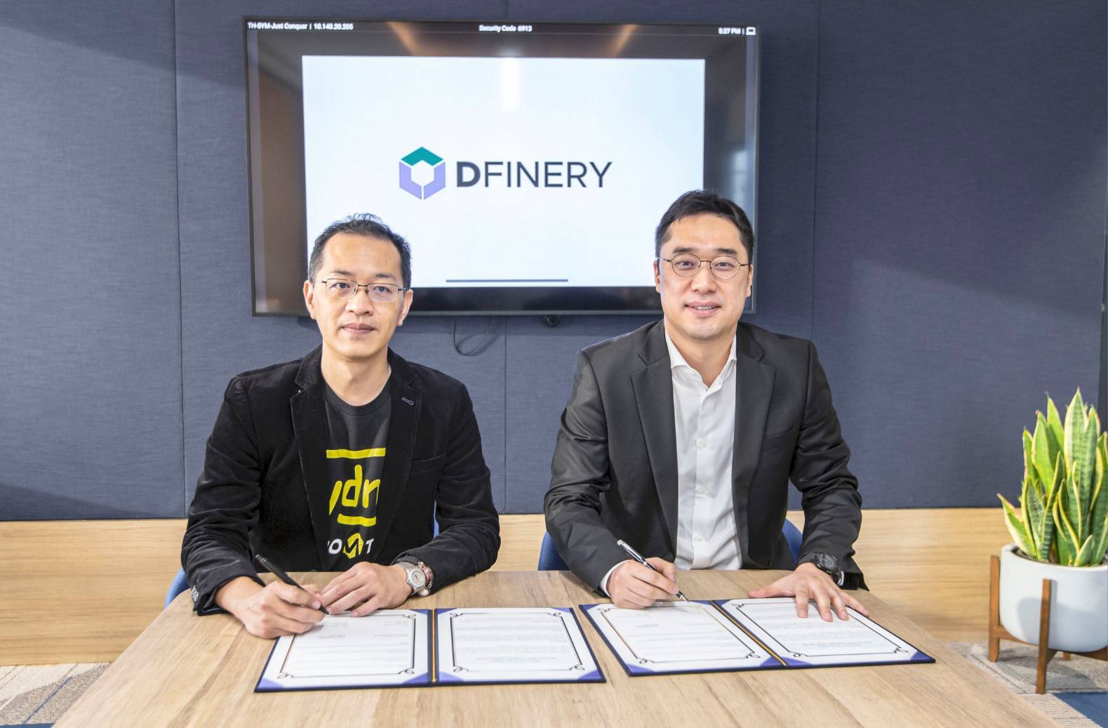 YDM ผนึก IGAWORKSเขย่าวงการ MarTech ไทย เปิดตัว “DFinery” วิเคราะห์พฤติกรรมผู้บริโภค ดึง AI ปั้นยอดขาย ประหยัดงบโฆษณา