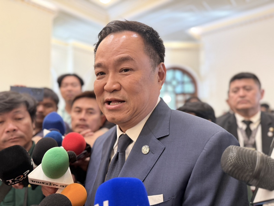 “อนุทิน” ไม่ตอบ ควบ “กห.-มท.” หรือไม่ บอก รอรับรอง สส.-เลือก ปธ.สภา- เลือกนายกฯ ก่อน ชี้ สัมมนา ภท.ไม่เกี่ยวตั้งรัฐบาล