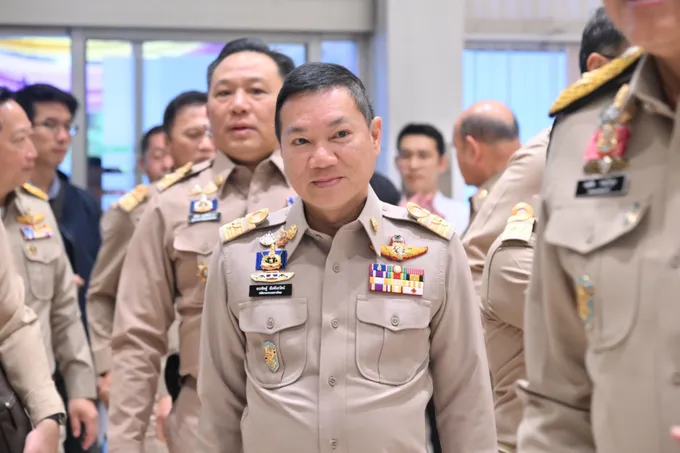 "ปลัดมหาดไทย" แจงการตัดไฟ ปท.เพื่อนบ้าน  "มท.-กฟภ." ต้องประสานความมั่นคง เหตุเป็นเรื่องละเอียดอ่อน  มีผลกระทบความสัมพันธ์