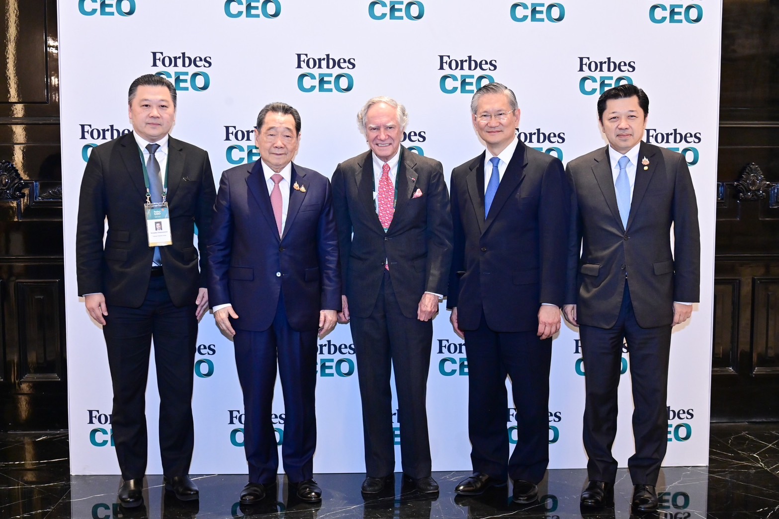ผู้นำเครือเจริญโภคภัณฑ์ ‘ธนินท์-สุภกิต-ศุภชัย เจียรวนนท์’ ร่วมงาน Forbes Global CEO Conference 2024 พร้อมแลกเปลี่ยนวิสัยทัศน์สู่อนาคต