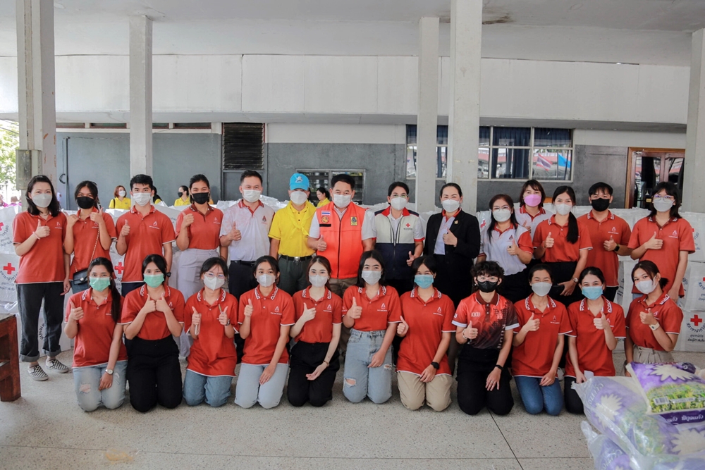 ม.ขอนแก่น ระดมนักศึกษา ช่วยเหลือผู้ประสบภัยน้ำท่วม