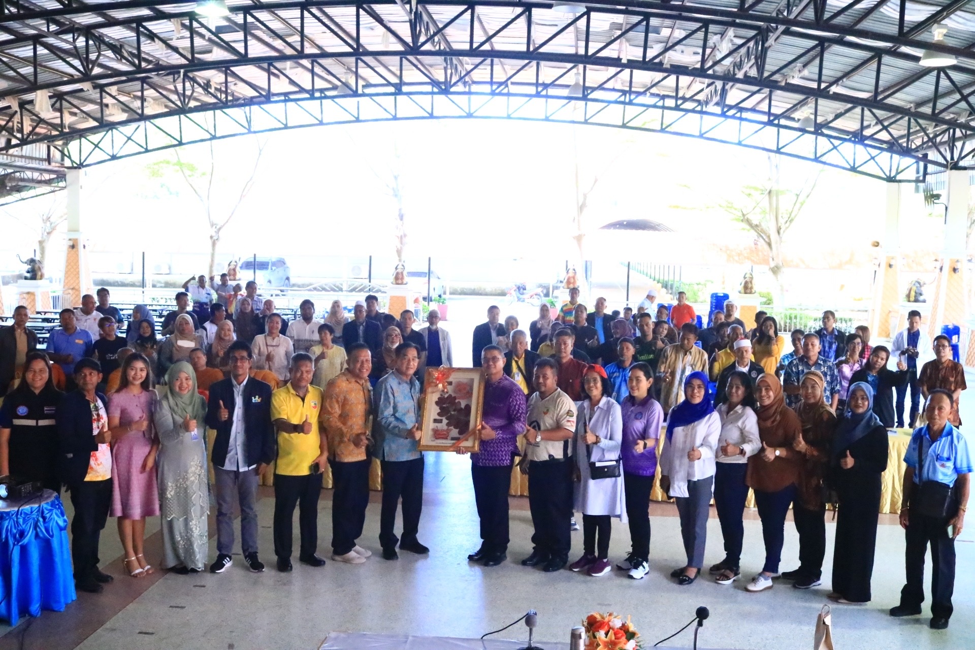 แม่ทัพภาคที่ 4 ร่วม คณะสล.3 party c ตั้งวง Work Shop ถอดบทเรียนการแก้ไขปัญหา จชต. 