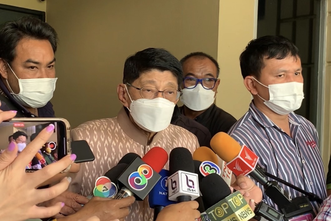 “วิษณุ” บอกอนาคตการเมือง รอนายกฯพูดก่อนค่อยตัดสินใจ บอกวันหน้าถึงเวลาค่อยพูดกัน