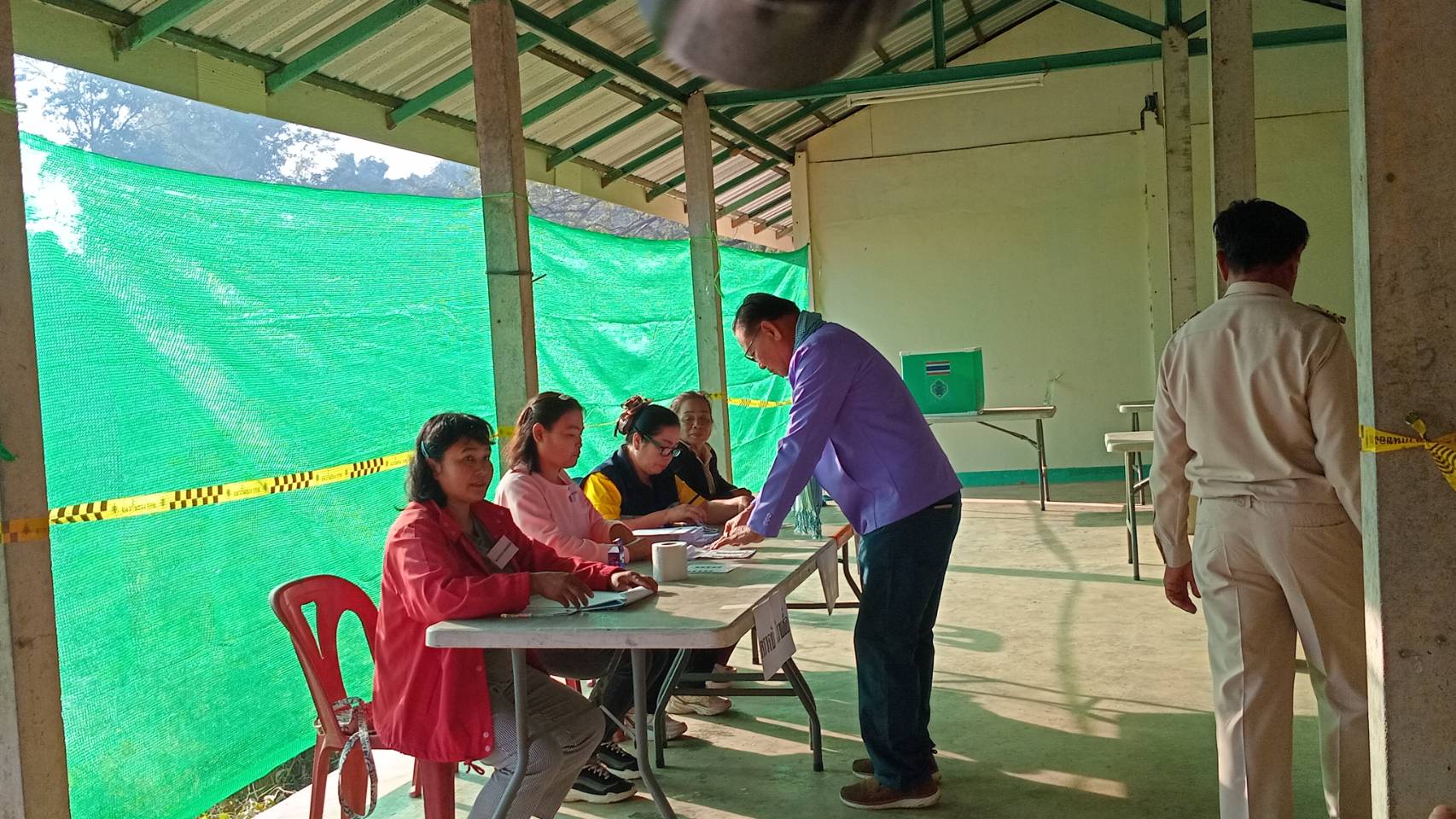 ปชช.ออกมาเลือกตั้งนายก อบจ. และส อบจ.มุกดาหารเป็นไปด้วยความเรียบร้อย