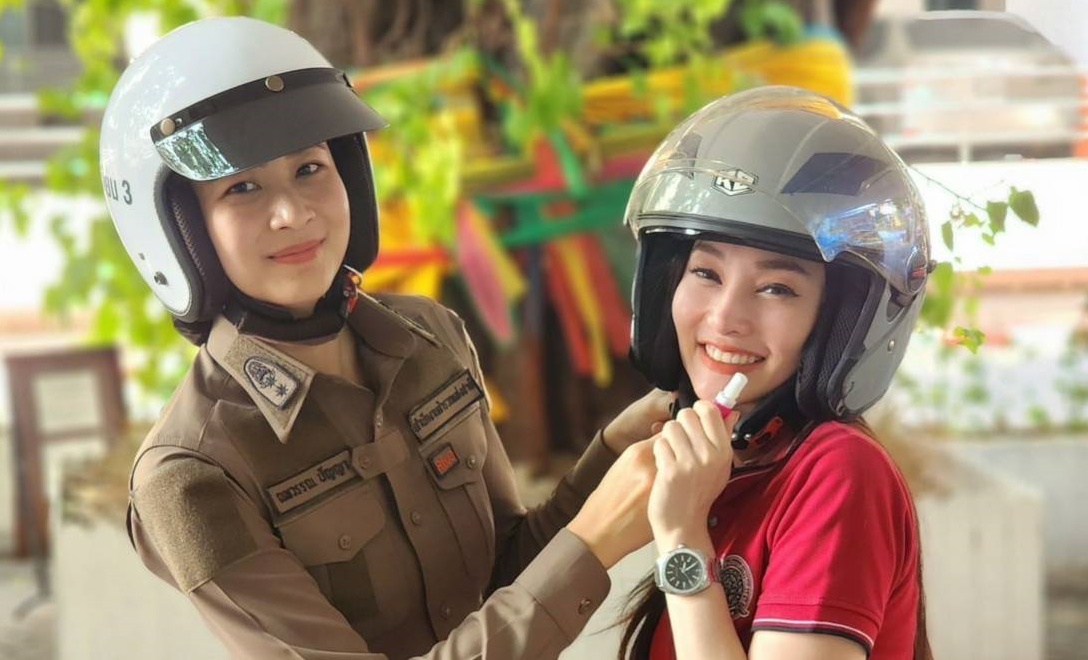 ตร.เตือน "อีกี้" และผู้..ต้องสวมหมวกกันน็อกก่อนออกเดินทางไม่ว่าใกล้แค่ไหน ป้องกันอุบัติเหตุ
