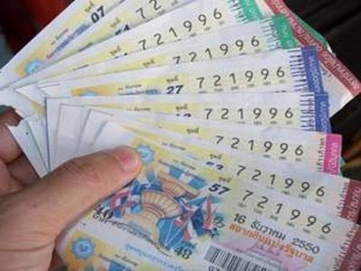 "กองสลากฯ" เตือนตัวแทนนำสลากไปซื้อ-ขายผ่านสื่อออนไลน์ ถูกยกเลิกสัญญา ผู้ซื้อไม่ได้เงิน