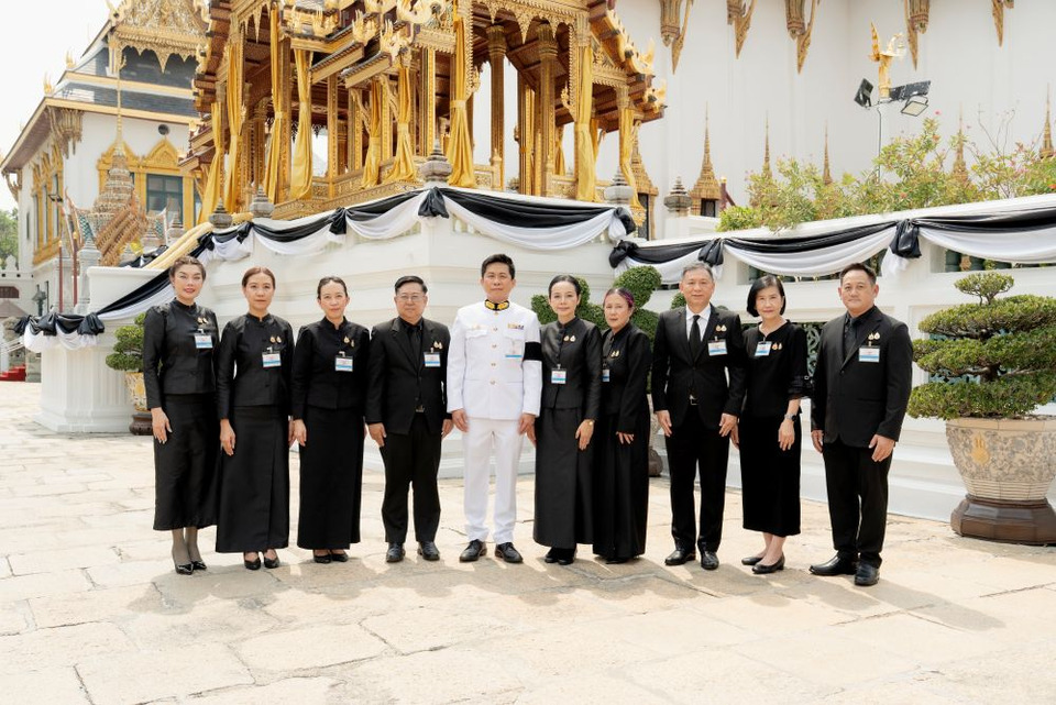 ศูนย์การค้าโรบินสันไลฟ์สไตล์ ร่วมเป็นเจ้าภาพในการบำเพ็ญกุศลอุทิศถวายแด่ สมเด็จพระบรมราชชนนีพันปีหลวง