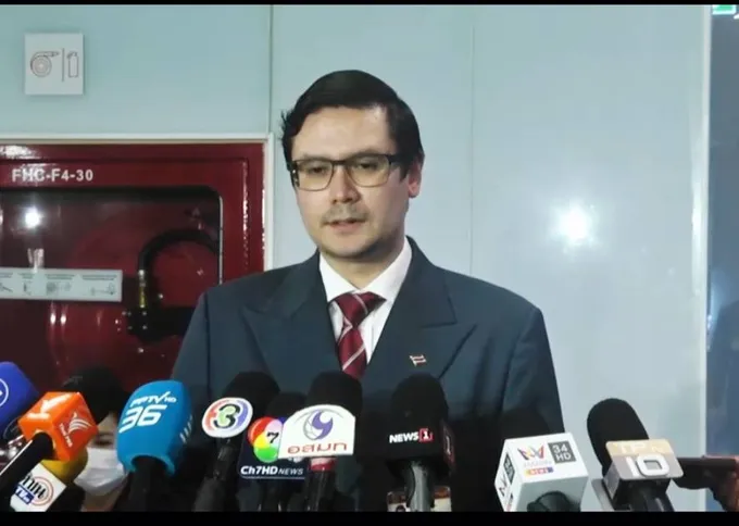“รังสิมันต์” ลุยสอบ "สแกมเมอร์ระดับโลก" หวังฮุบพลังงานไทย! เล็งเชิญ "บ.เอกชน-บิ๊ก ขรก." ให้ข้อมูล กมธ.มั่นคง