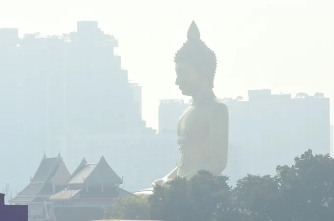ปักหมุด! 16 พื้นที่ ค่าฝุ่น PM 2.5 ใน กทม. เกินมาตรฐานระดับสีส้ม มีผลกระทบต่อสุขภาพ 