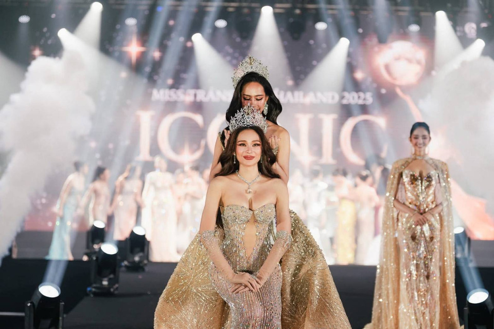 สวยสะกดทุกสายตา! 'เมษา เพ็ชรคราม' คว้ามง 'Miss Trans Thailand 2025'ส่องประกายพลังแห่งความงาม