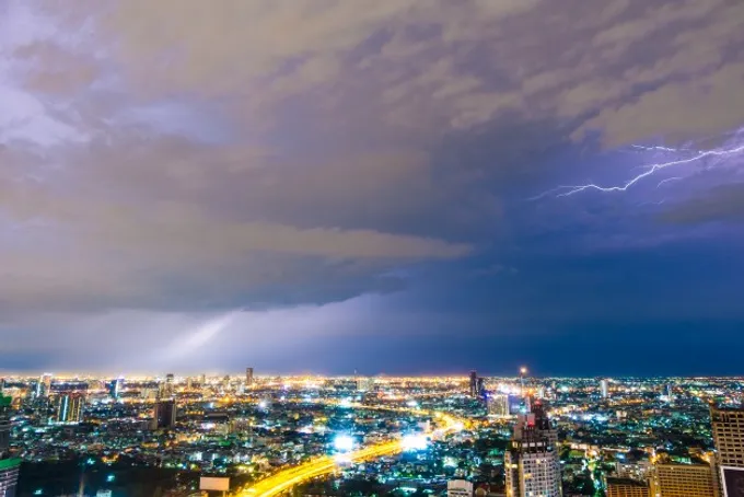กรุงเทพฯและปริมณฑลมีฝนฟ้าคะนอง30%และตกหนักบางแห่งอุณหภูมิ24-36องศาฯ