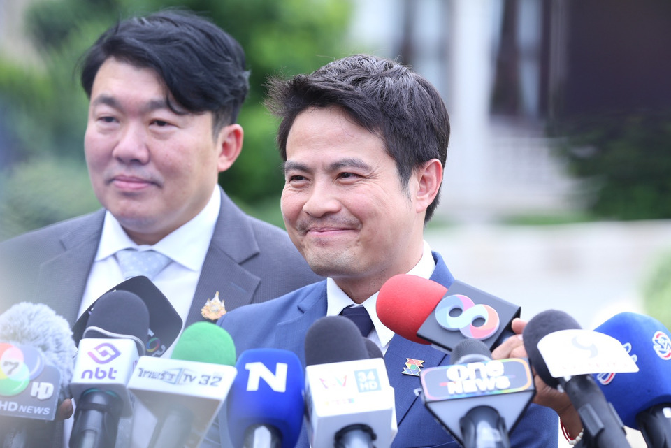“ภราดร” เผยรัฐบาลเตรียมรับฟังซีอีโอยักษ์ใหญ่พรุ่งนี้ ถือเป็นมิติใหม่แลกเปลี่ยนความเห็น