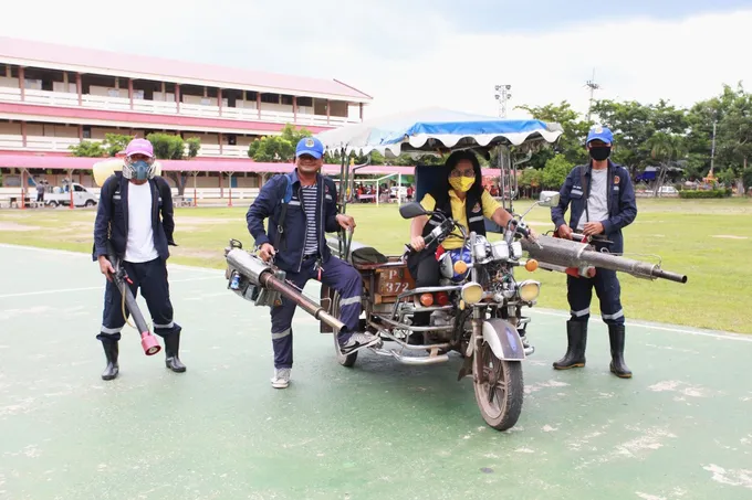 เทศบาลนครอุดรธานี จัดทีมพิฆาตยุงลาย เพื่อป้องกันโรคไข้เลือดออกและโรคภัยต่างๆในช่วงหน้าฝน