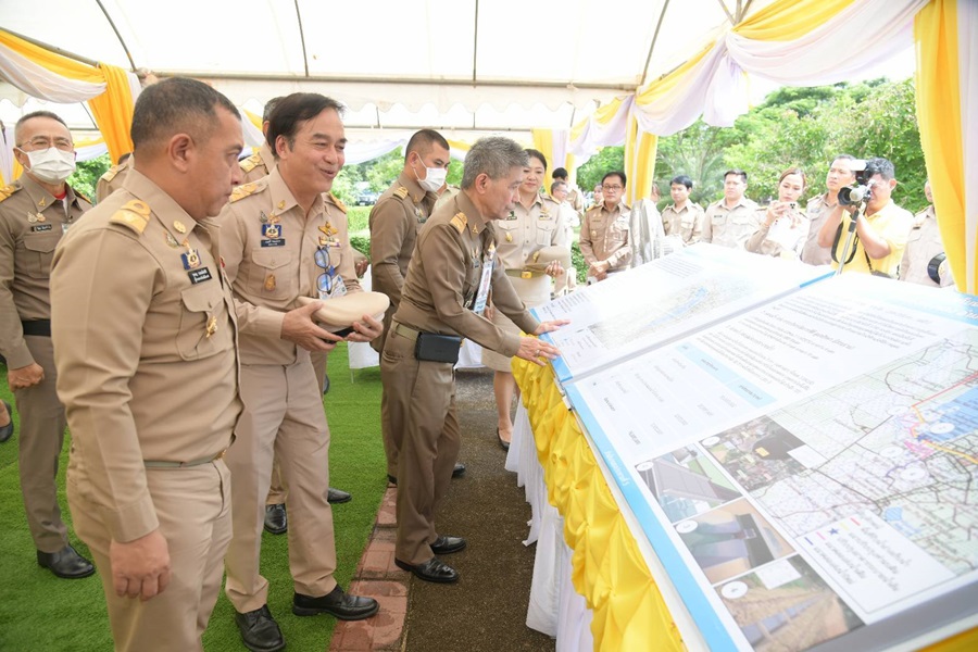 องคมนตรีติดตามโครงการอ่างเก็บน้ำบึงโขงหลงอันเนื่องมาจากพระราชดำริ จ.บึงกาฬ