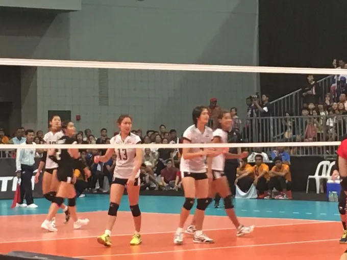 นักตบลูกยางสาวไทย คว้าเหรียญทอง ซีเกมส์ ชนะ อินโดฯ 3-0 เซต