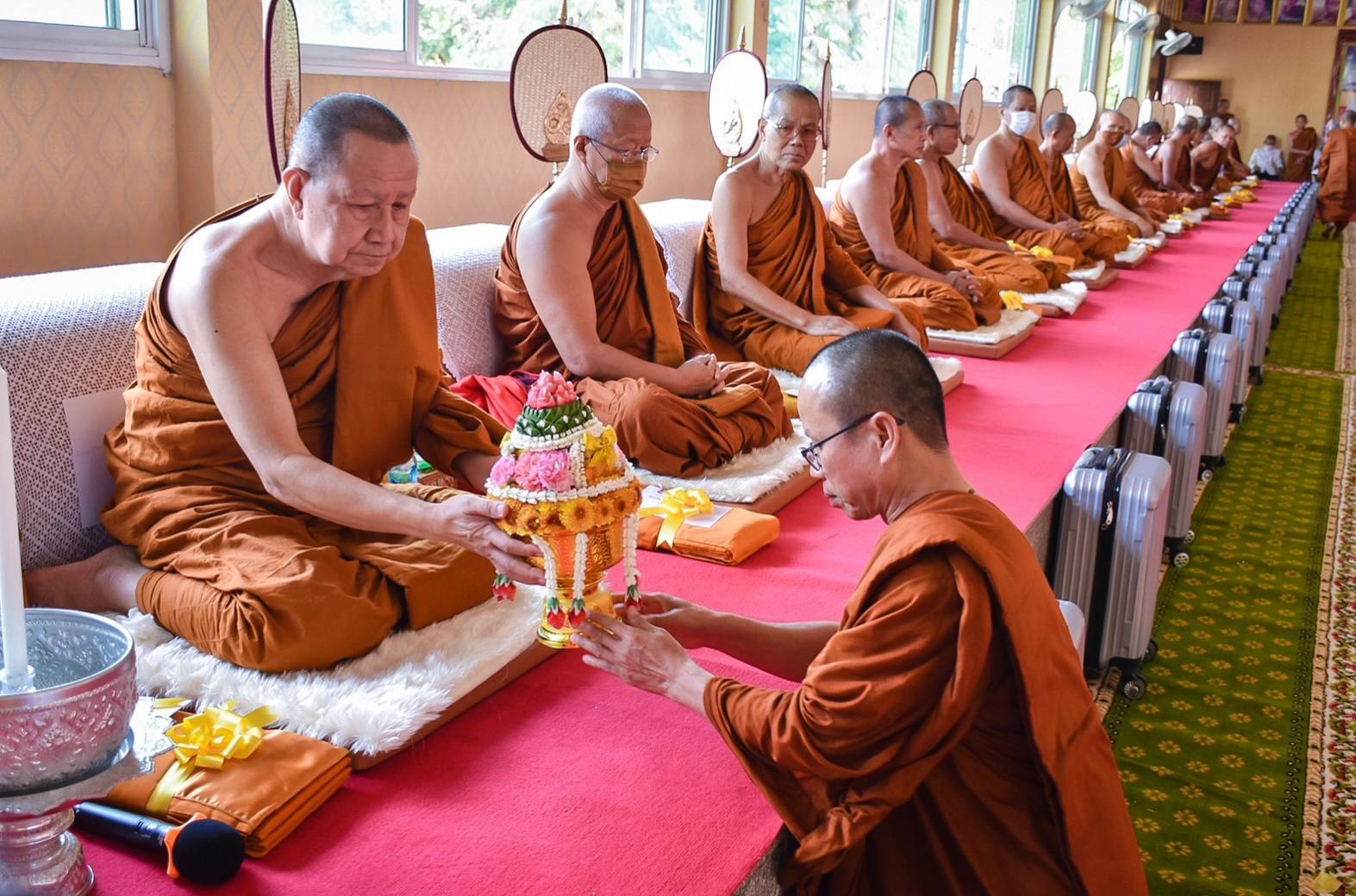 จ.ร้อยเอ็ด จัดมุทิตาอายุวัฒนมงคล 61 ปี 35 พรรษา "หลวงพ่อพระครูวิมลบุญโกศล"