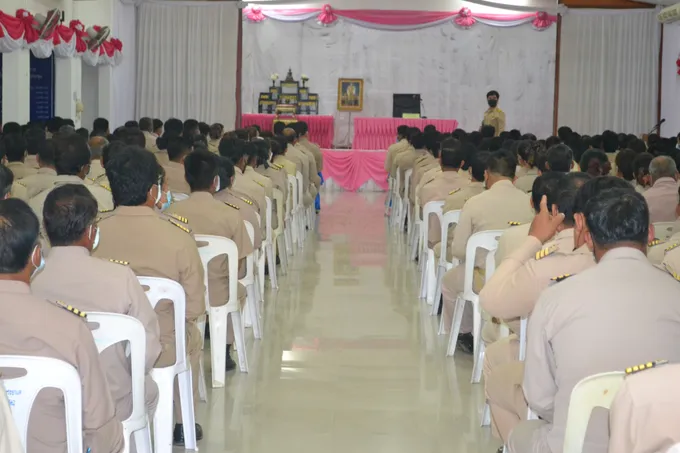 พ่อเมืองชัยภูมิ มอบนโยบายพัฒนาบ้านเมืองและดูแลพี่น้องปชช. 