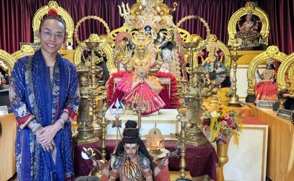 "อาจารย์อาร์ทตี้" เผยโฉม "พระแม่กาลี" มูลค่า 2 ล้าน พร้อมศาสตร์น้ำหอม Divya Charitra