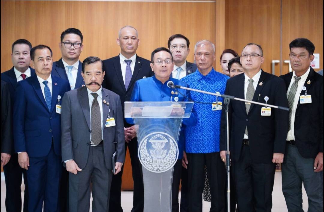 "กมธ.ทหาร วุฒิฯ" ประณาม "กัมพูชา" เป็น "สุนัขลอบกัด" ไร้ยางอาย เชื่อวางแผนเตรียมการล่วงหน้ามุ่งร้ายไทย