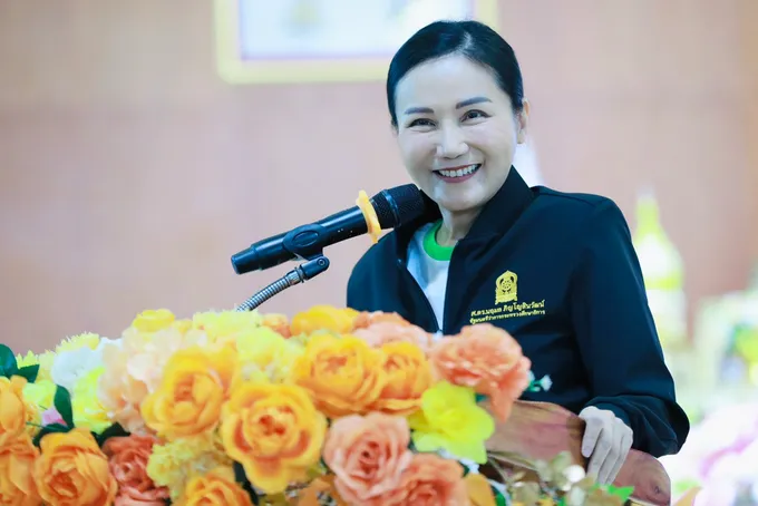 “รมว.นฤมล”ลุยตรวจ รร.โคราช ย้ำ ระบบโยกย้ายครูต้องเป็นธรรม