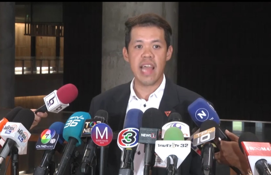 “ปธ.วิปฝ่ายค้าน” พอใจภาพรวมการทำงาน หวัง “นายกฯ” มาตอบกระทู้สมัยประชุมหน้า 