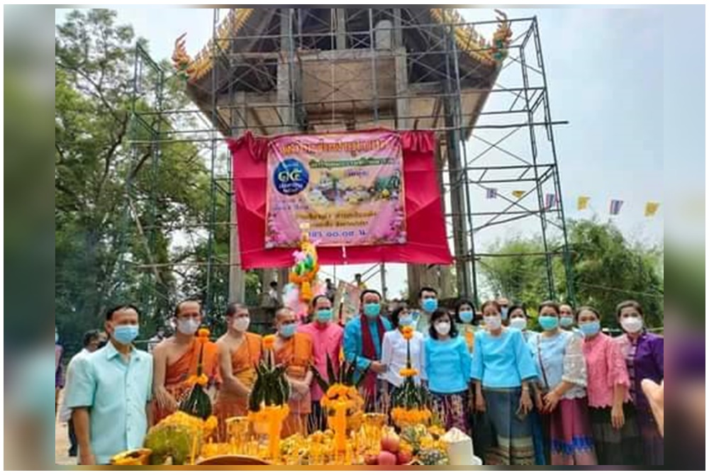 สส.เขต.2 -สจ.-ที่ปรึกษานายก อบจ.ยโสธร ร่วมพิธียกช่อฟ้าพระอุโบสถ