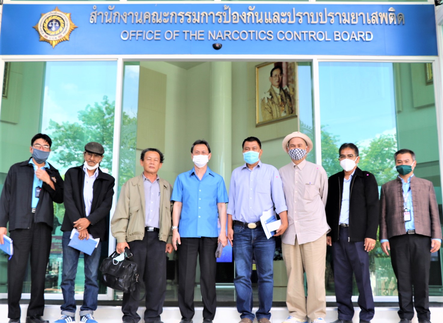 สภาองค์กรชุมชนจับมือ ป.ป.ส.นำร่อง ‘พืชกระท่อม’ ใช้ประโยชน์ทางการแพทย์-สร้างเศรษฐกิจชุมชน