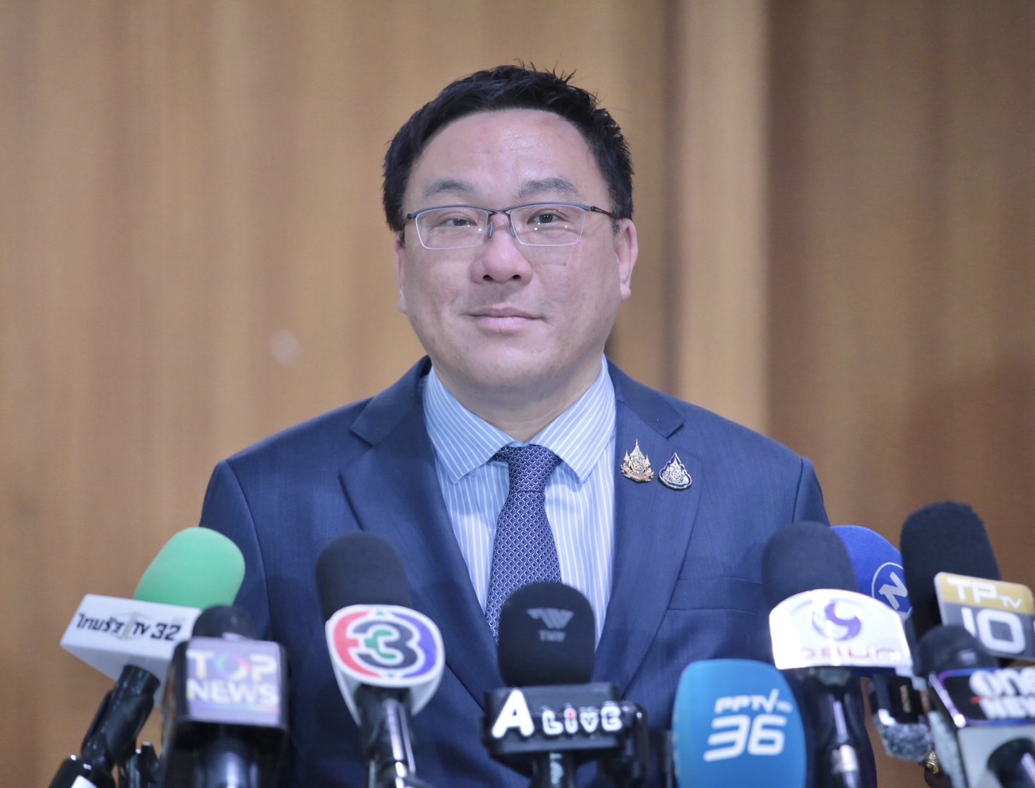 "จุลพันธ์" ยังไม่ได้รับสัญญาณปรับครม. เชื่อ "นายกฯ" พิจารณารอบด้าน มั่นใจไร้รอยร้าวในรัฐบาล 