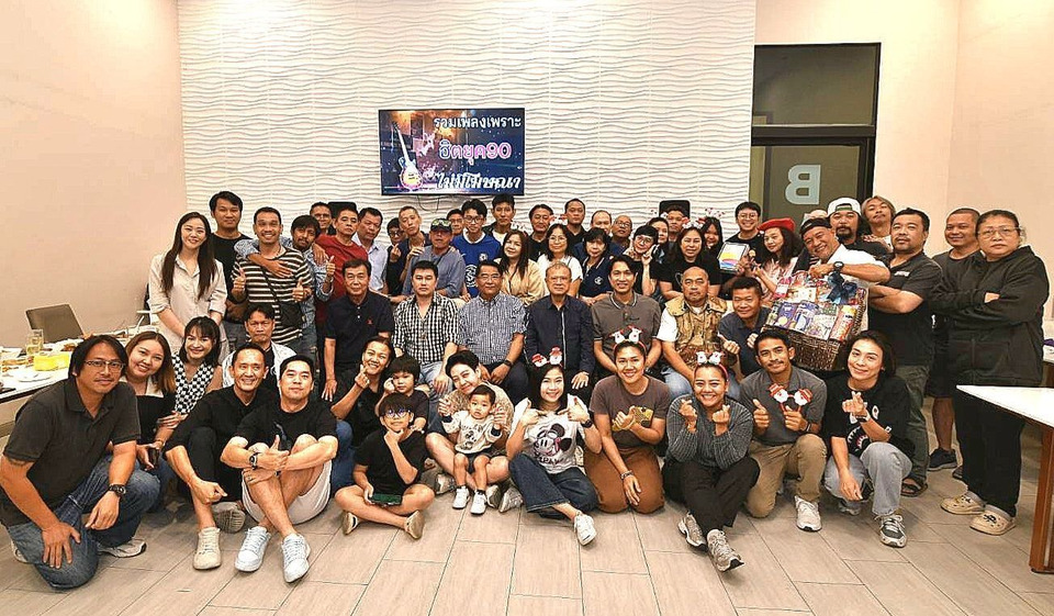 “ชมรมช่างภาพการเมือง” จัดใหญ่ “รวมพลคนถือกล้อง” ส่งท้ายปี 2568 สุดอบอุ่น