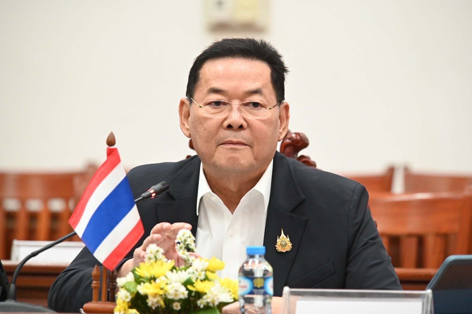 "นภินทร" นำทีมพาณิชย์เยือนจีน ติดตามตลาดรองรับทุเรียนไทย-ผลักดันซื้อผลไม้ไทยเพิ่มขึ้น 