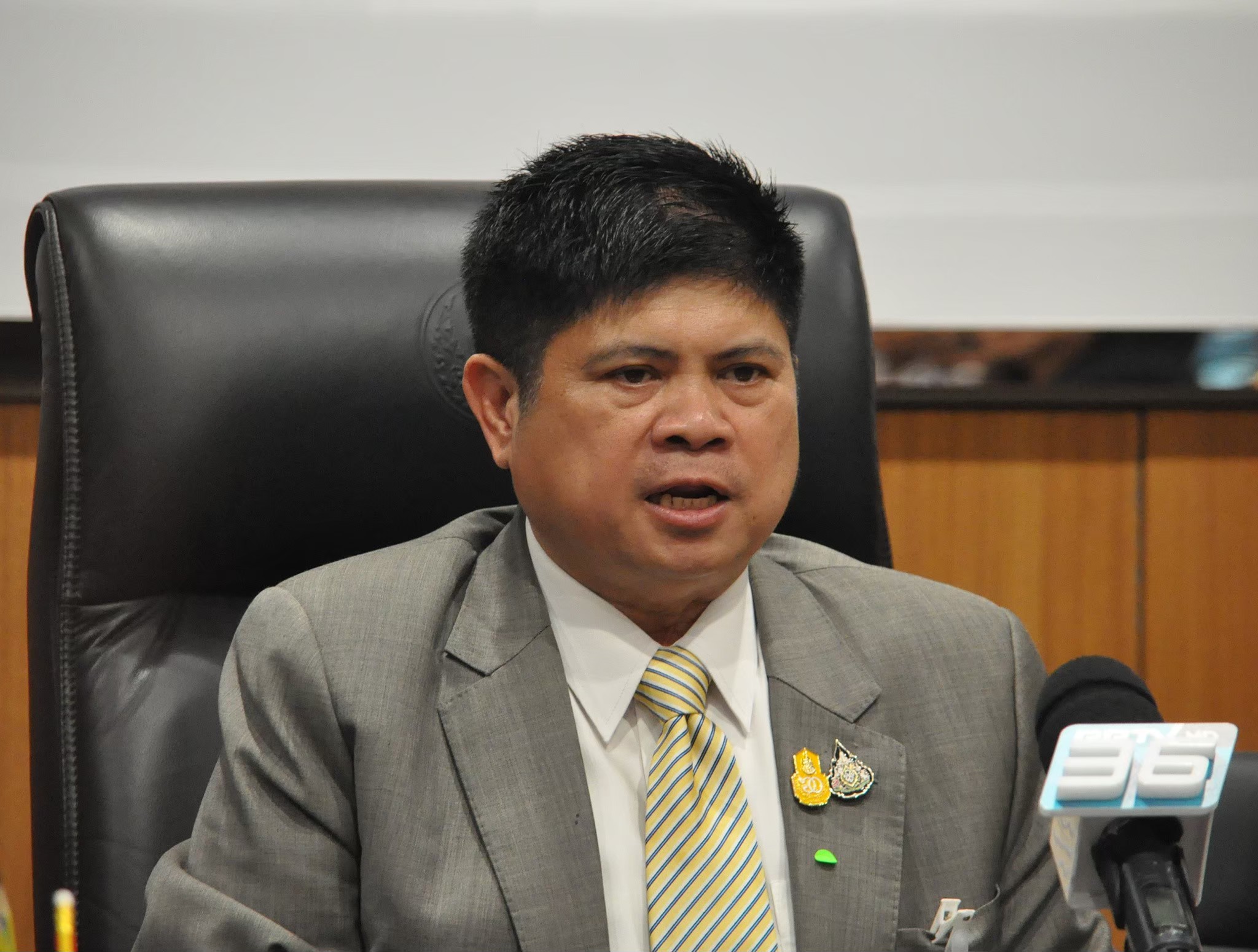 "เสกสกล" ยันคนไทยยังจงรักภักดี "สถาบัน" เตือน "ม็อบราษฎร-พรรคก้าวไกล-คณะก้าวหน้า" จะถูกประณามหนักแผ่นดิน 