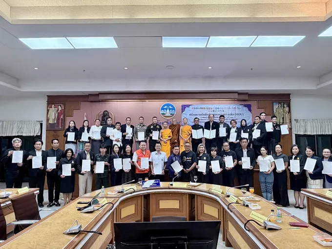 สสส.-เลย ผนึก 39 ภาคี ยกระดับ “จังหวัดเลยน่าอยู่” ขยาย MOU 14 อำเภอ ปกป้องเด็ก-ลดอุบัติเหตุ