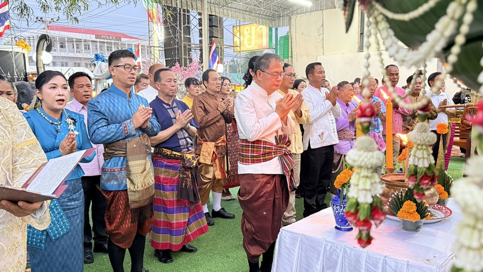 อลังการบำเหน็จณรงค์! งานบุญเดือนหกเจ้าพ่อพระฤทธิภาชัย นางรำพันชีวิตร่วมสืบสาน