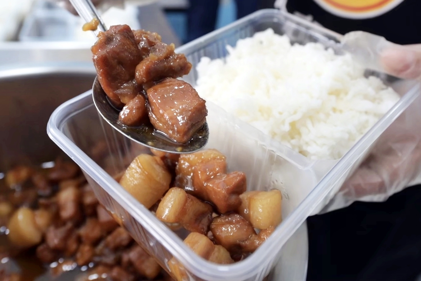 กินอาหารปลอดภัย ใส่ใจสุขภาพ ในภาวะอุทกภัย