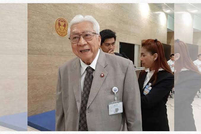 "พิเชษฐ" ขอโควตาฝ่ายค้านซักฟอก "สันติ" ไม่สนจะดองเค็มไม่ให้ลาออกจากพรรคก็ไม่เป็นไร