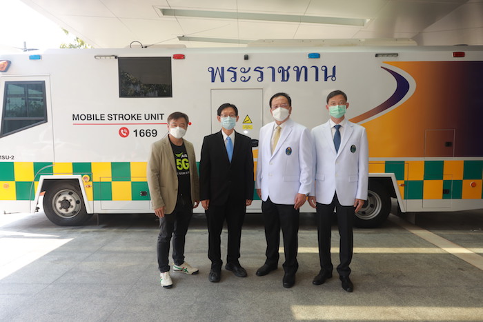 AIS-คณะแพทย์ศิริราชฯ-คณะวิศวฯ มหิดล ขยายผล Mobile Stroke Unit ช่วยผู้ป่วยโรคหลอดเลือดสมองเข้าถึงการรักษา   