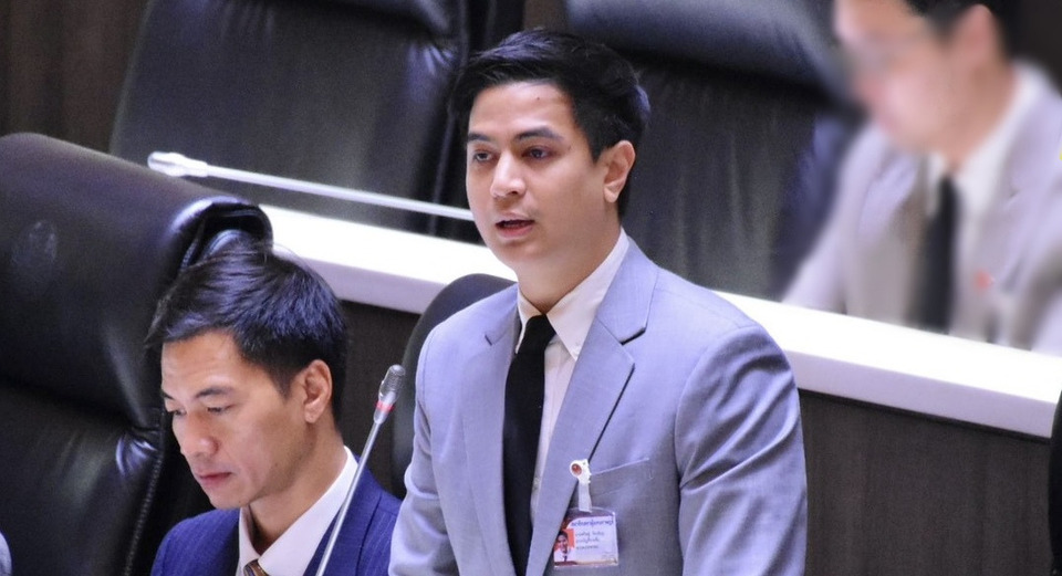 “พริษฐ์” ไม่ถอย! งัดหลักฐานใหม่คดีฮั้ว สว. แม้ถูก “ทรงศักดิ์” ฟ้องหมิ่นฯ จี้ กกต. ส่งศาลวินิจฉัย