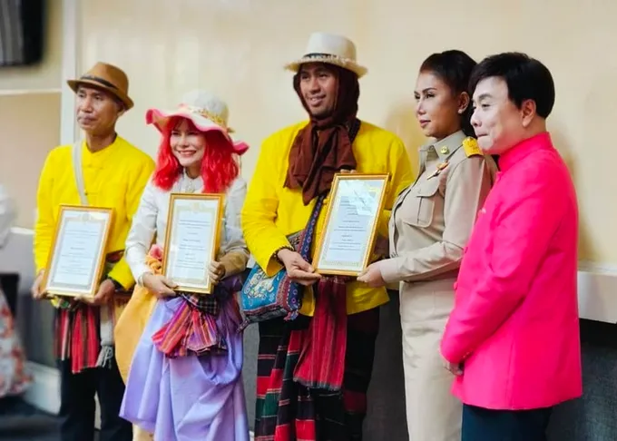 ยังไง! ททท.แจงไม่ได้มอบรางวัลทูตท่องเที่ยววิถีพุทธให้ 'น้องหญิง-ท่านพี่' 